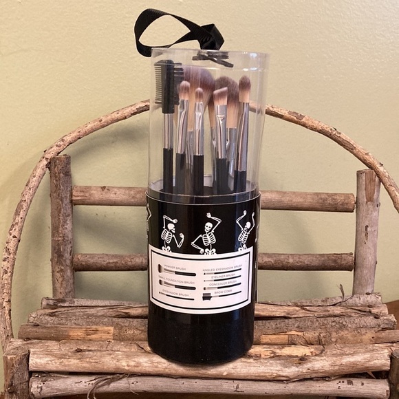 NEW! BODY PRESCRIPTIONS HALLOWEEN SKELETON Complete BRUSH COLLECTION. - Picture 5 of 10